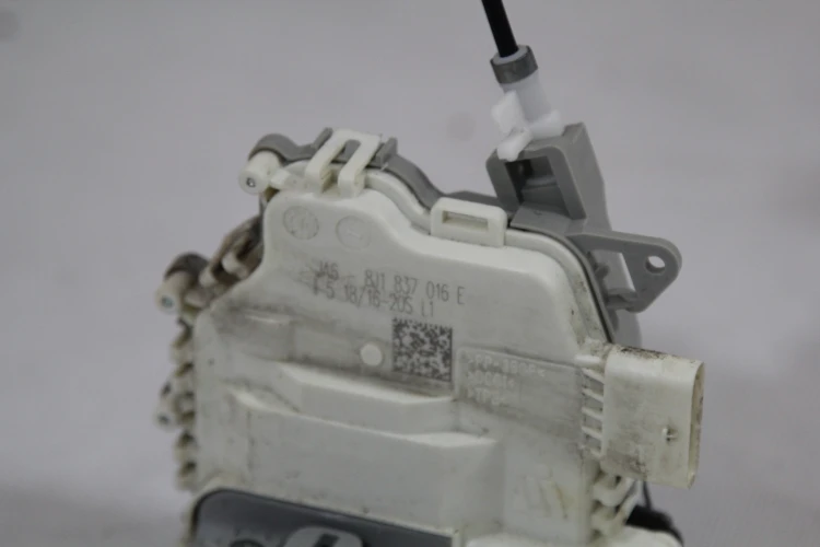 f840dcfe9b00eee60bb47a450726e267.jpg