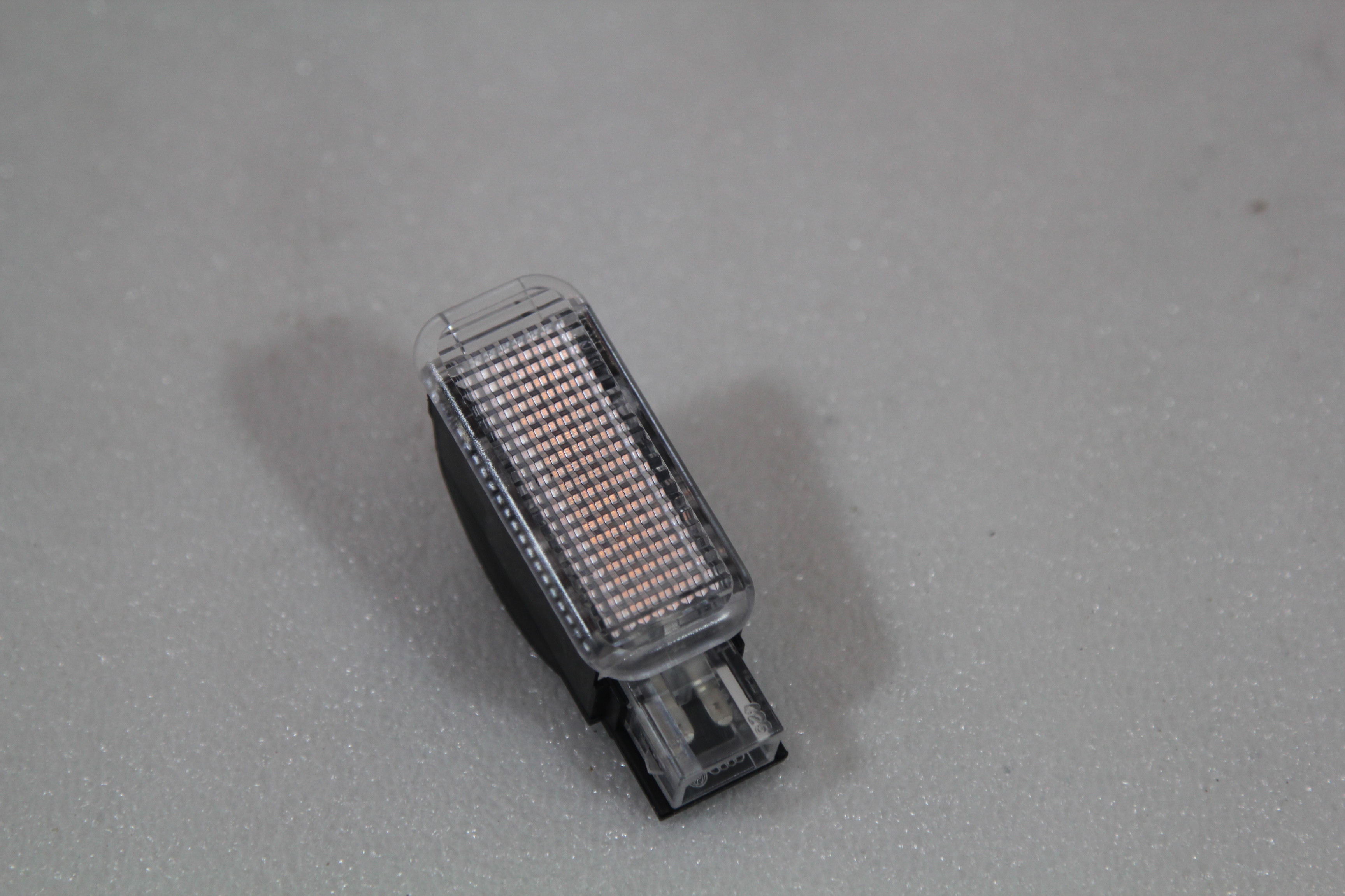 f964e02c45376229ab2f0e68f0b8cccf.jpg